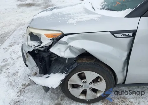 2016 Kia Soul ! из США, поврежденный, VIN KNDJN2A24G7841483